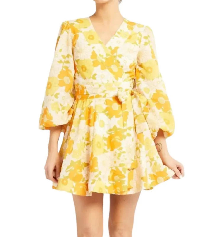 Women's Chic Outerwear Attire Nan Wrap Dress In Retro Floral