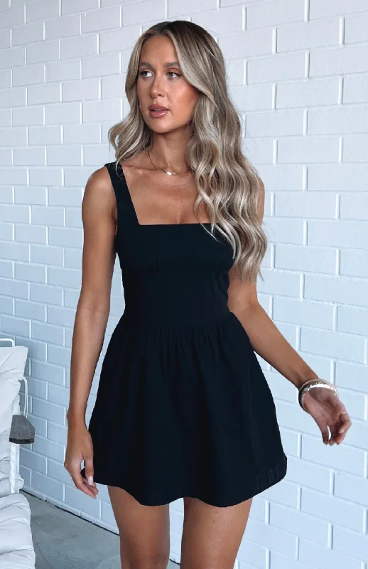 Women's Romantic Outfit Trending Now Mini Dress Black