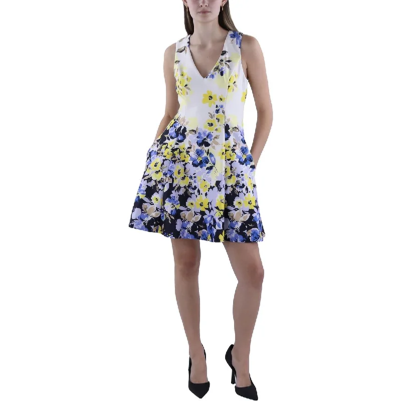 Women's Garments Petites Womens Floral V-Neck Mini Dress