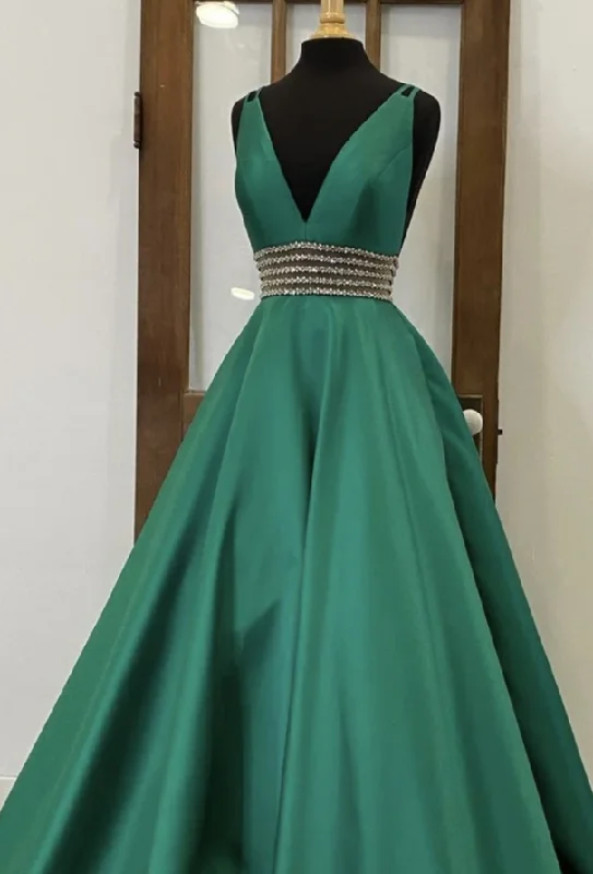 Women's High-End Clothing V Neck Emerald Green Satin Long Prom Dress, Emerald Green Formal Graduation Evening Dress   cg17351