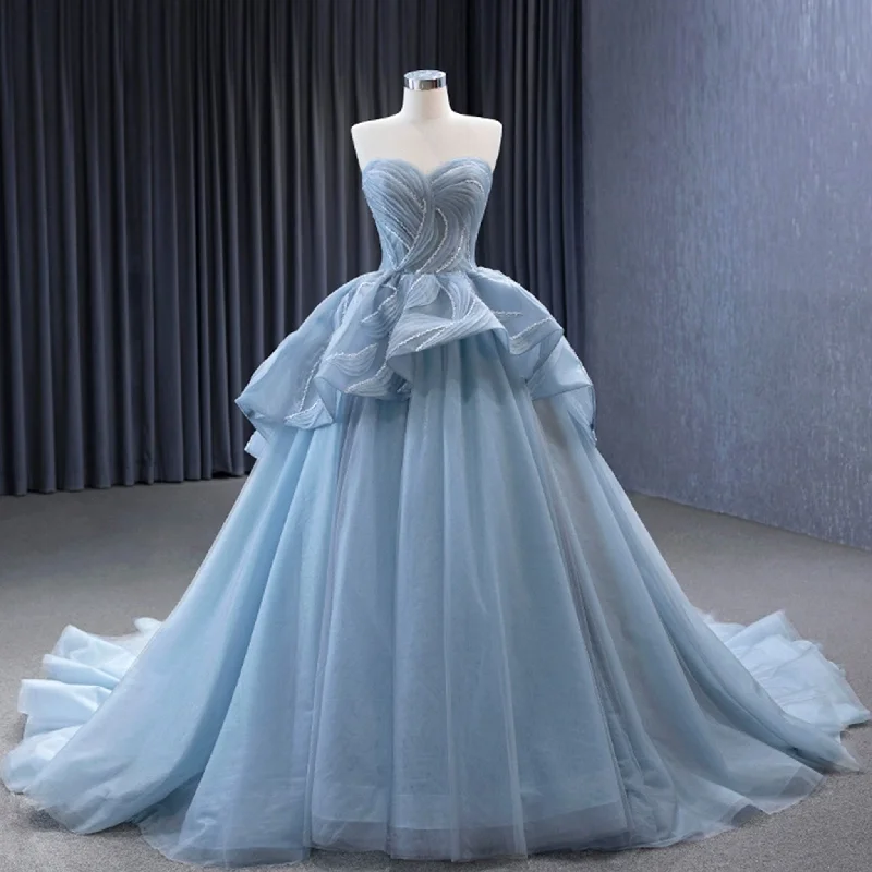 Women's Outdoor Attire Strapless Tulle Ball Gown Formal Gown Prom Dress with Sweetheart