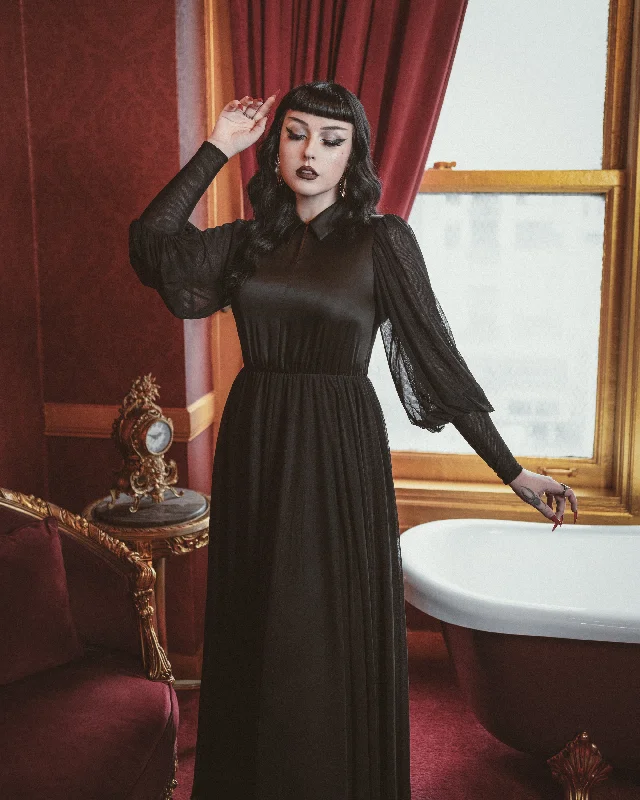 Women's Vintage Clothes The Black Pearl Gown