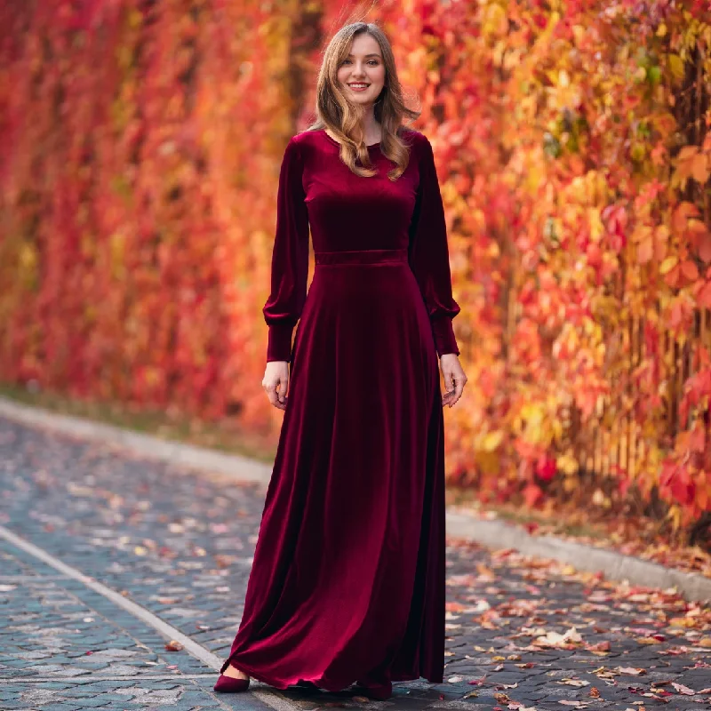 Elegant Women's Evening Garments Long sleeves Round Neck Velvet Dress Simple Atmosphere Autumn Winter Bridesmaid Dress