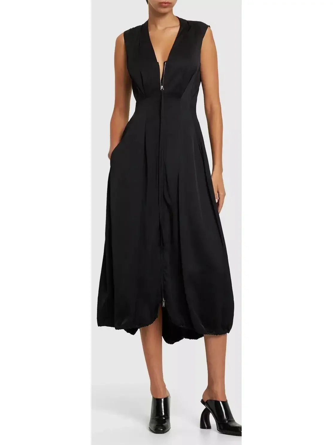 Women's Athletic Outfit Sleeveless Drawstring Midi-Dress in Black