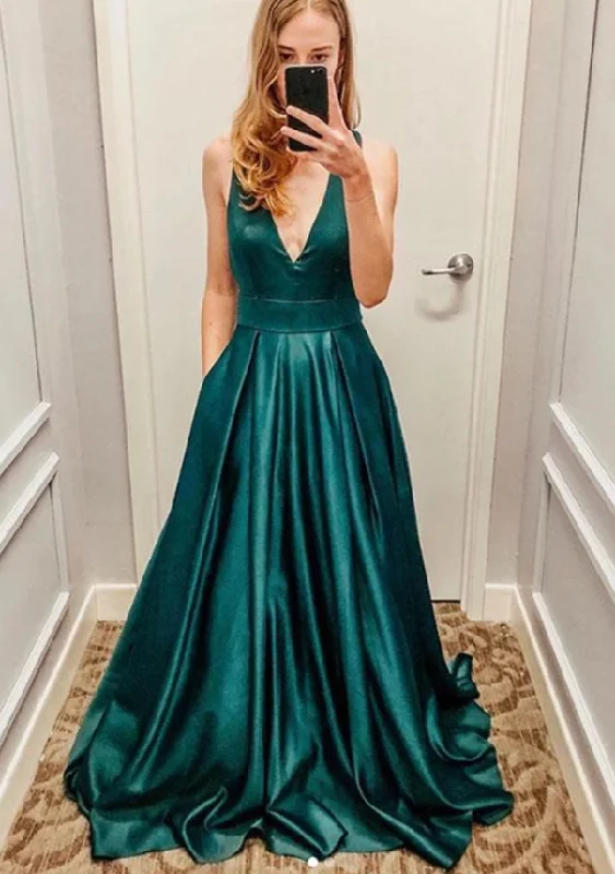 Women's Plus-Size Garments A Line V Neck Green Satin Long Prom Dress, V Neck Green Formal Graduation Evening Dress   cg17669