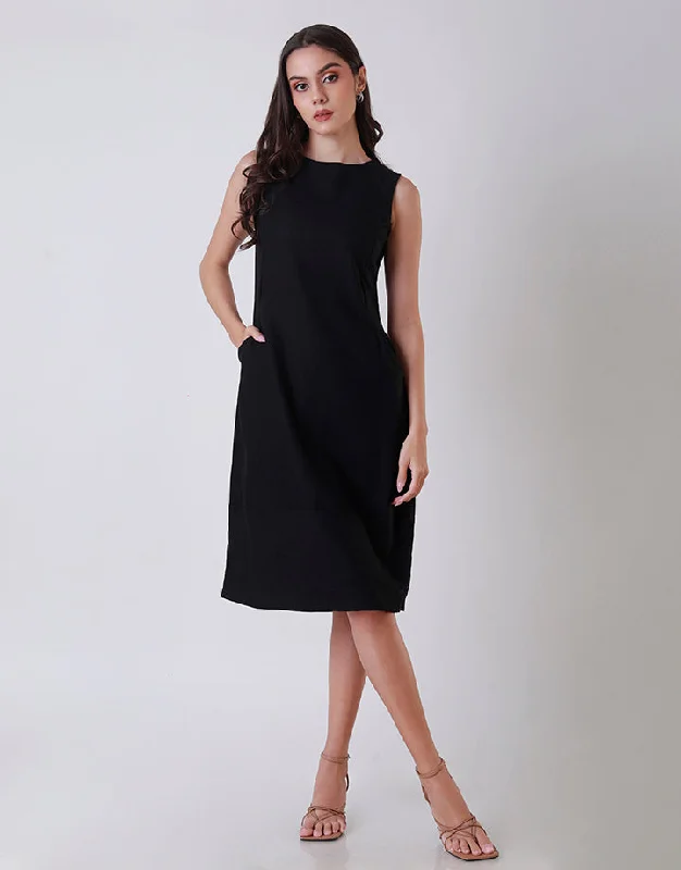 Modern Women's Outfit Sleeveless Dress with Front Pockets