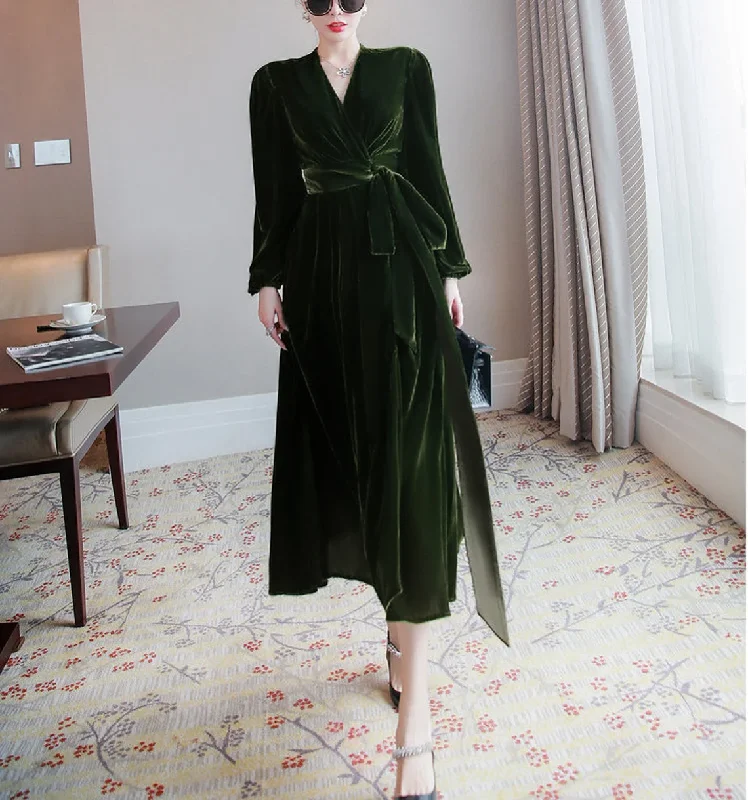 Women's Plus-Size Garments Fall Winter Wedding Party Formal Dress Long sleeves Velvet Dress Robes Comfy Formal Wrap Bridesmaid Gown Dress