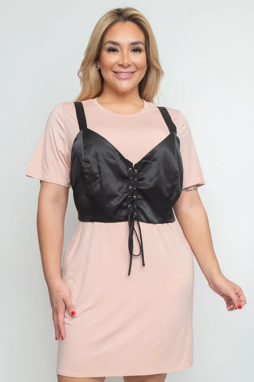 Women's Everyday Attire Elegant Ensemble Plus Size Midi T-Shirt Dress with Faux Bustier Grommet and Lace Top (114521)