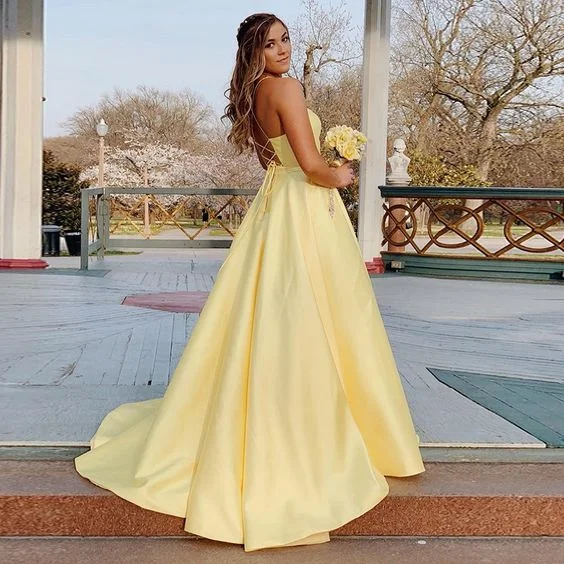 Casual Outfit For Women A-Line Satin Spaghetti Straps Long Yellow Prom Dress with Beading Pockets    cg19326